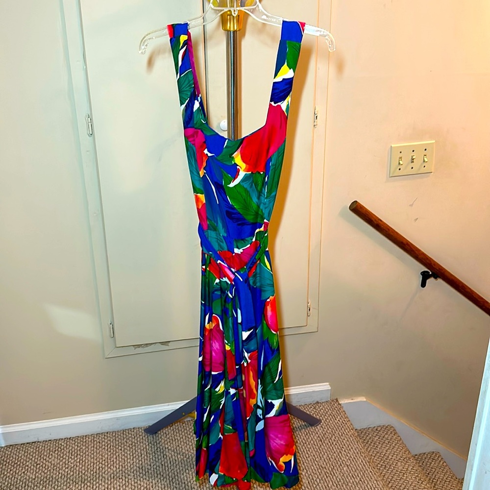 Petit Lanz summer dress multi color floral print with front tie. Size 10